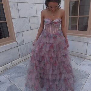 Elegant Floral Strapless Dress